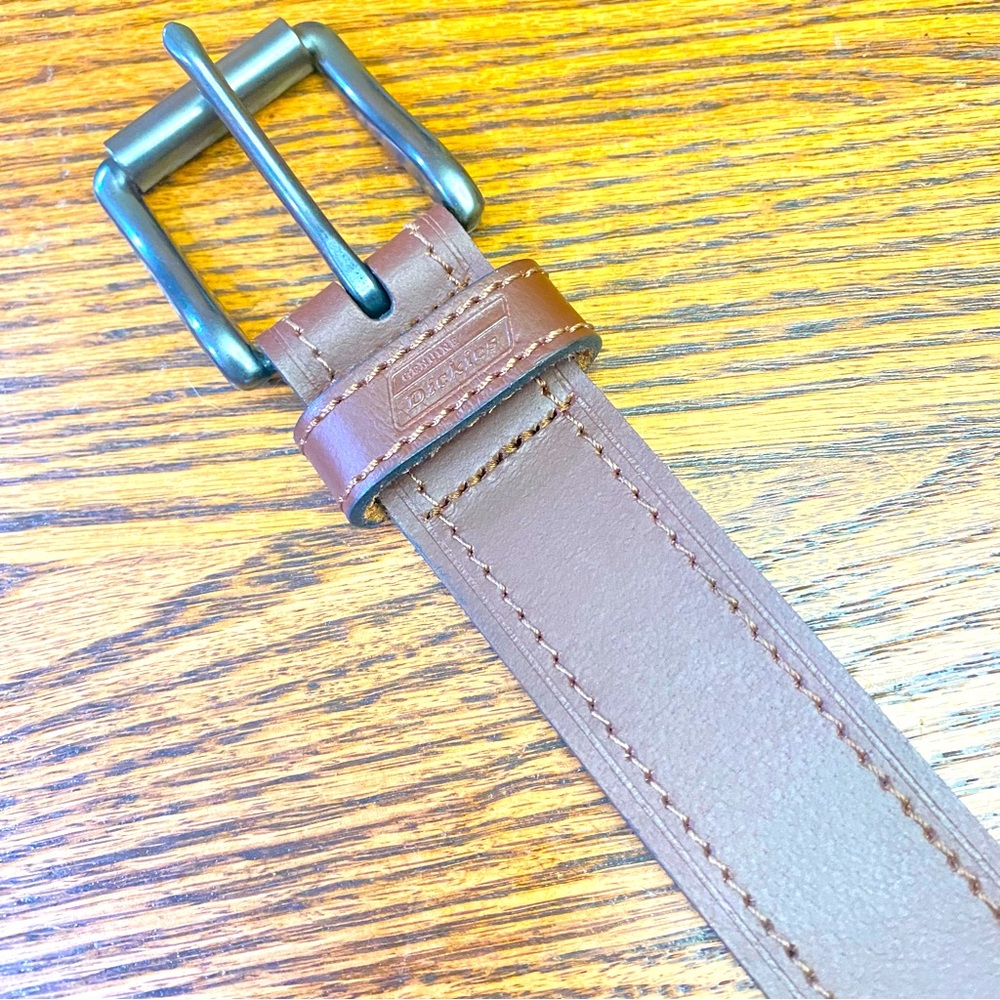 Dickies Sz 34 brown belt.